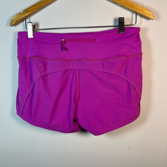 Lululemon Speed Up Lined Short in a Fuchsia megenta color Size 6 - Picture 8 of 10